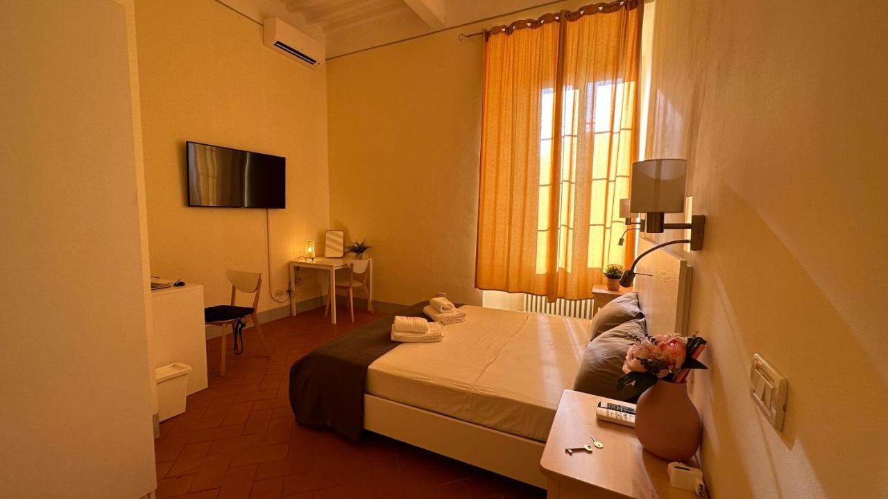 B&B - Residenza D'Epoca Piazza Cairoli Pisa Dış mekan fotoğraf